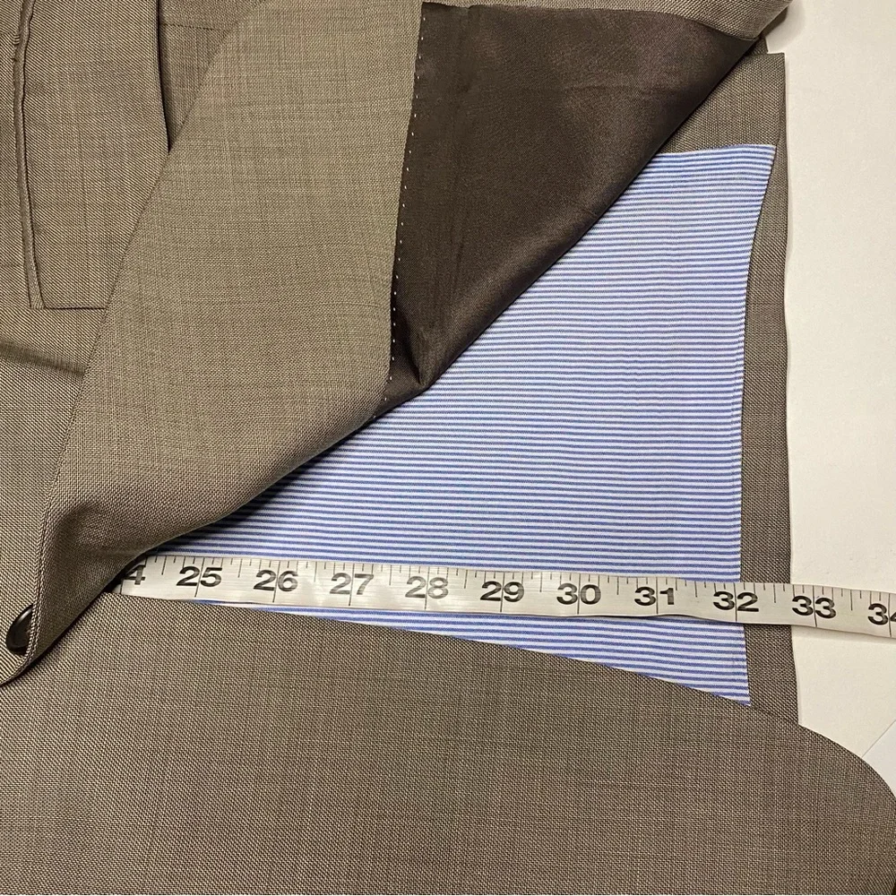 Tommy Hilfiger Sport Coat Blazer Men 44L Tan Brown 100% Wool Two Button
